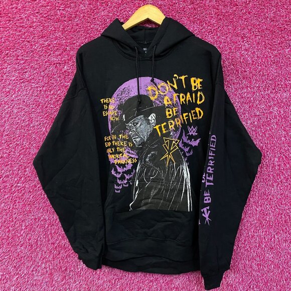 WWE The Undertaker Collage Hoodie size XL - Picture 1 of 4
